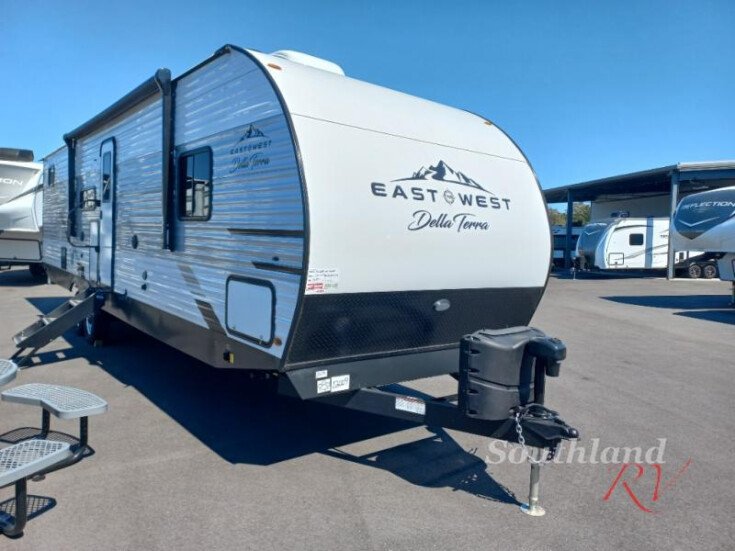 Thumbnail Photo undefined for New 2023 East to West Della Terra